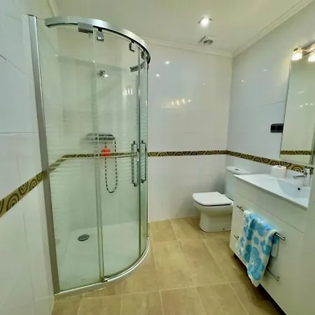 Kai Begi, Vistas Maravillosas Al Puerto. Apartman *