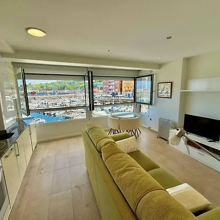 Kai Begi, Vistas Maravillosas Al Puerto. * Bermeo