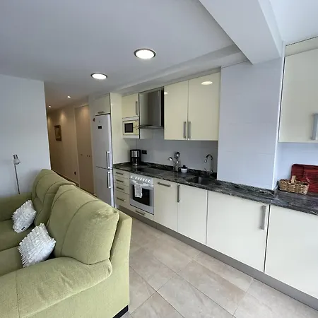 Kai Begi, Vistas Maravillosas Al Puerto. * Bermeo