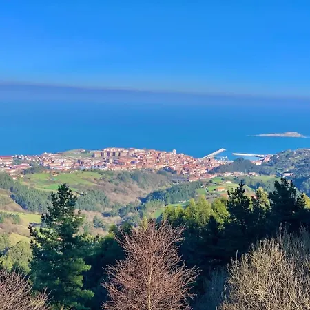 Kai Begi Vistas Maravillosas Al Puerto *